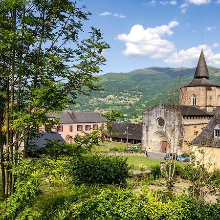 Pyrenees Cycling Lodge Saint-Savin  Екстер'єр фото