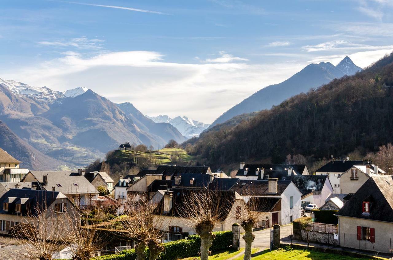 Pyrenees Cycling Lodge Saint-Savin  Екстер'єр фото