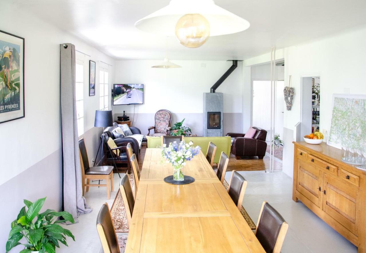 Pyrenees Cycling Lodge Saint-Savin  Екстер'єр фото